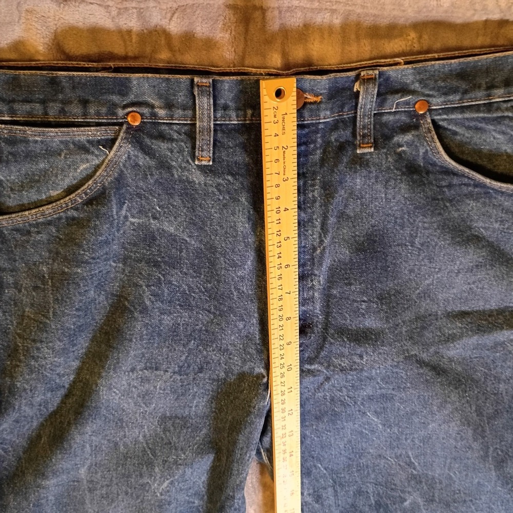 Wrangler 13MWZ Cowboy Cut Jeans Mens 38x36 Blue Denim Made in USA High Rise - Picture 6 of 8